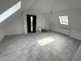 Foto - 2 Zimmer Dachgeschoßwohnung zur Miete in Hockenheim