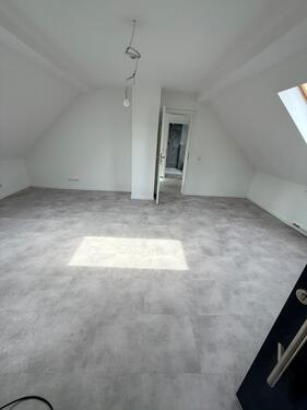 Foto - 2 Zimmer Dachgeschoßwohnung in Hockenheim