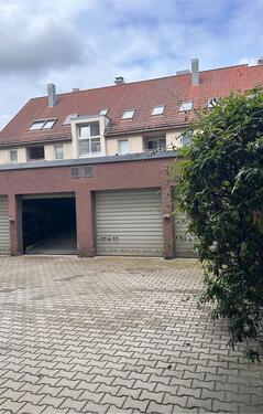 Foto - Duplex Garagenstellplatz im Hinterhof
