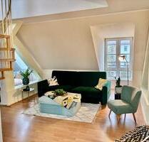 Zwischenmiete Sonnige DG-Wohnung mit Terrasse in Mitte (Wedding) - Berlin