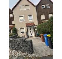 Gepfl. Reihenhaus in Seybothenreuth provisionsfrei zu verkaufen!
