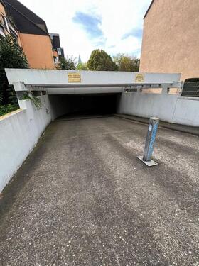 Foto - Tiefgaragenstellplatz zu vermieten !