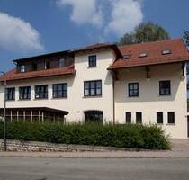 3 Zi.-Wohnung mit Galerie und Balkon - Rottenburg an der Laaber