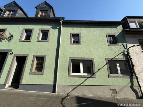 Foto - Frisch renovierte 5-ZKB-Maisonettewohnung, Winningen Nähe Koblenz. Terminanfragen nur online.