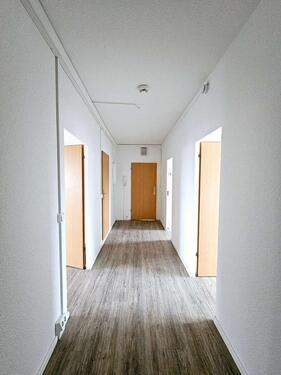 Foto - * sanierte 3 Raum mit Balkon im Zentrum * Fahrstuhl vorhanden