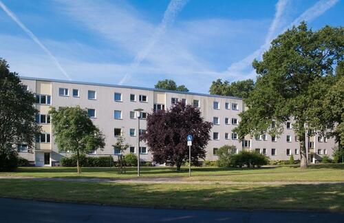 Foto - Beliebte Erdgeschosswohnung im Rabenberg mit Einbauküche und Designbodenbelag
