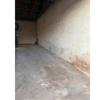 Hallenstellplatz Garage zu vermieten 3m x 11,80m Auto Wohnmobil - Herrieden