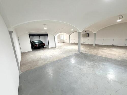 Foto - Gewerbehalle Lagerhalle 140 m² – ebenerdig befahrbar - Rolltor