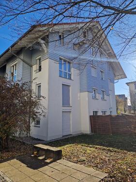 Foto - Wunderschöne 2 12 Zr. Wohnung mit großem Balkon in ruhiger Lage!