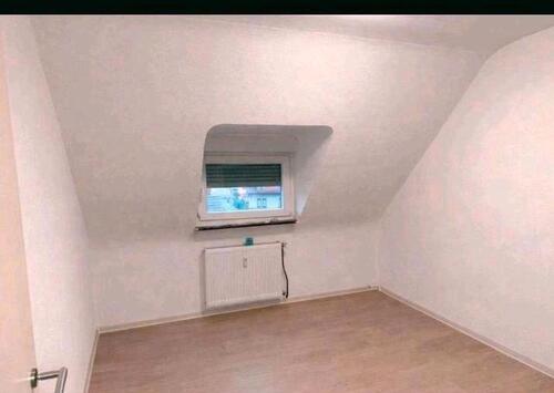 Foto - 4 Zimmer Dachgeschoßwohnung zur Miete in Völklingen