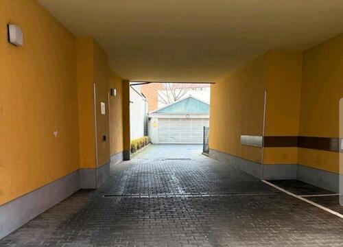 Foto - Stellplatz Parkplatz Duplex Parker TG Nähe HbfAufseßplatz