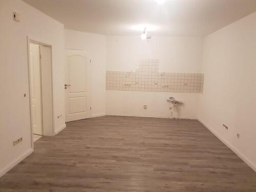 Foto - 2-Zimmer-Wohnung mit Terrasse, Stellplatz und barrierefreiem Zuga