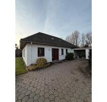 Familienfreundliches Haus in Brunsbüttel mit großem Garten