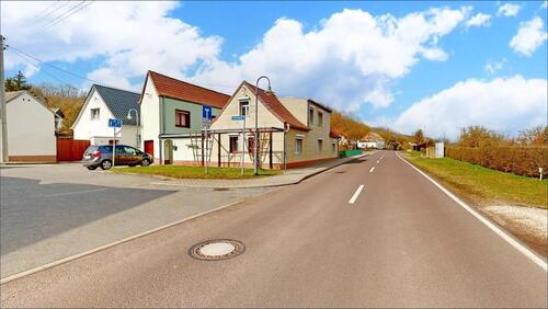 Foto - Zwei Häuser auf einem Grundstück in Kloschwitz