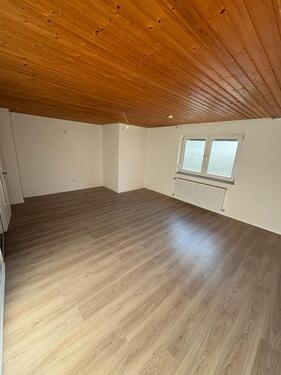 Foto - Neu renovierte Erdgeschoss Wohnung