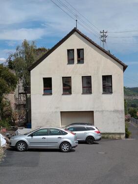 Foto - Alte Dorfschule in Ortsmitte von Laudenbach