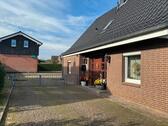 Foto - Einfamilienhaus mit Bürogebäude, Wintergarten & Sauna Berkenthin