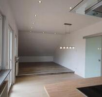3 12 Zimmer-Wohng ca. 85 qm Garten Garage ab sofort 710,00 - Fürstenzell
