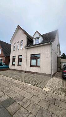 Foto - Großes Einfamilienhaus in 25746 Heide