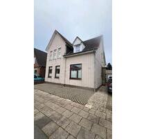 Großes Einfamilienhaus in 25746 Heide Großes Einfamilienhaus in 25746 Heide