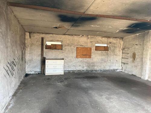 Foto - trockene kleine Halle, Doppelgarage