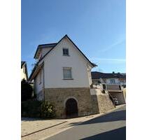 Einfamilienhaus zu vermieten - 920,00&nbsp;EUR Kaltmiete, ca.&nbsp; 105,00&nbsp;m&sup2; in Oerlenbach (PLZ: 97714)