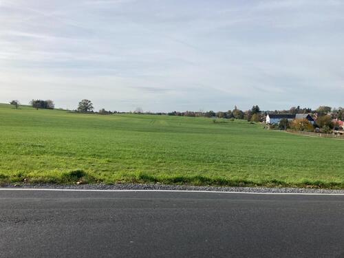 Foto - Traumhaftes, ruhig gelegenes Baugrundstück mit 3 x Panaramablick