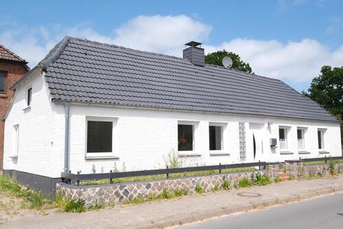 Foto - 5 Zimmer Einfamilienhaus in Groß Wittensee