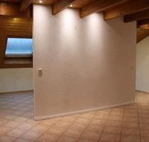 Dachgeschosswohnung - 800,00 EUR Kaltmiete, in Elztal (PLZ: 74834)