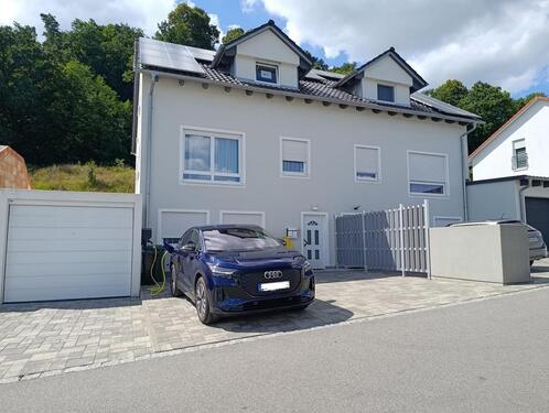 Foto - Moderne Doppelhaushälfte mit ELW in KFW 40+