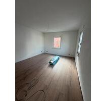 3-Zimmerwohnung zu vermieten - 900,00&nbsp;EUR Kaltmiete, ca.&nbsp; 75,00&nbsp;m&sup2; in Bayreuth (PLZ: 95444) City