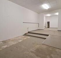 Gewerberaum Lager und WC EG barrierefrei - Markt 45, Finsterwalde