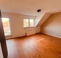 Kernsanierte 3-Zimmer-Wohnung mit Balkon & neuer Einbauküche - Bremen Findorff