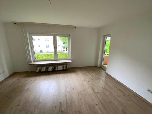 Foto - bezugsfertig: 3-Zimmer-Wohnung in Plettenberg Kersmecke mit Balkon und Boden
