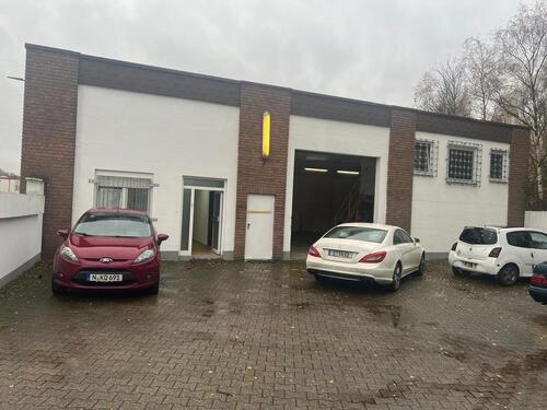 Foto - Gepflegte Gewerbehalle in guter Lage zu vermi