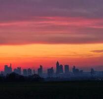Teilmöblierte 2-Zimmer Wohnung mit Balkon und TG-Stellplatz - Steinbach (Taunus)
