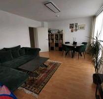 Schöne, helle 4 Zimmer Wohnung mit Balkon und Gäste - WC - Bielefeld Mitte
