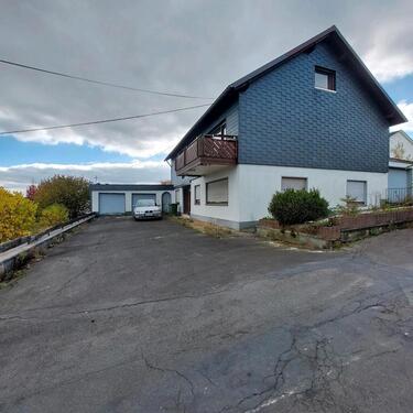 Foto - 1 2 Familienhaus in Kroppach - 179.000,00&nbsp;EUR Kaufpreis, ca.&nbsp; 307,00&nbsp;m&sup2;