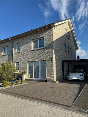 Foto - Neuwertige DHH in begehrter Wohnlage-Schiefbahner Dreieck