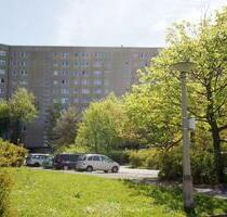 Ab 01.06.2026: Frisch sanierte 4-Raum-Wohnung mit Balkon und Weitblick - ideal für Familien! - Plauen Alt Chrieschwitz
