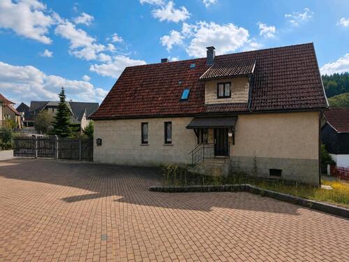 Foto - Einfamilienhaus in Steinbach-Hallenberg zum Kaufen