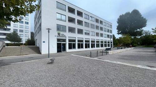 Foto - lichtdurchflutete, flexible Gewerbeeinheit (provisionsfrei)