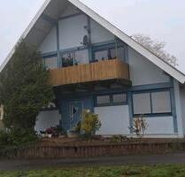 Vermiete Haus, 225qm, 7 ZKB, Garten, Balkon - Hessisch Oldendorf