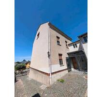 Haus zum Kauf - 75.000,00&nbsp;EUR Kaufpreis, ca.&nbsp; 130,00&nbsp;m&sup2; in Weißendorf (PLZ: 07950)