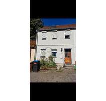 Haus zum Vermieten - 800,00&nbsp;EUR Kaltmiete, ca.&nbsp; 84,00&nbsp;m&sup2; in Schrozberg (PLZ: 74575)