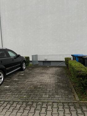 Foto - Privat ParkplatzStellplatz PKW - 80,00 EUR Miete,