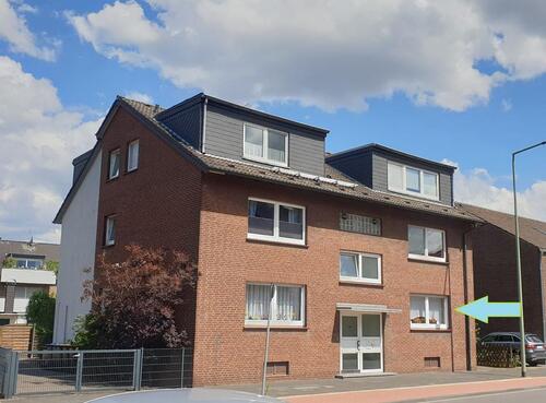 Foto - ### ab 0526 tolle 2 Zi. Whg, mit Küche und Balkon ###