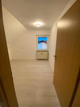 Foto - 3.5 Zimmer Dachgeschoßwohnung in Regenstauf