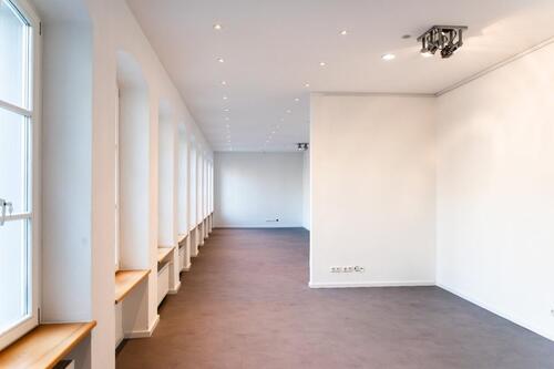 Foto - Lichtdurchflutete Fläche in der Passauer Altstadt zu vermieten