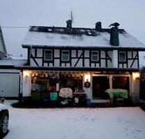 Fachwerkhaus zu verkaufen - 290.000,00&nbsp;EUR Kaufpreis, ca.&nbsp; 150,00&nbsp;m&sup2; in Altenkirchen (Westerwald) (PLZ: 57610)